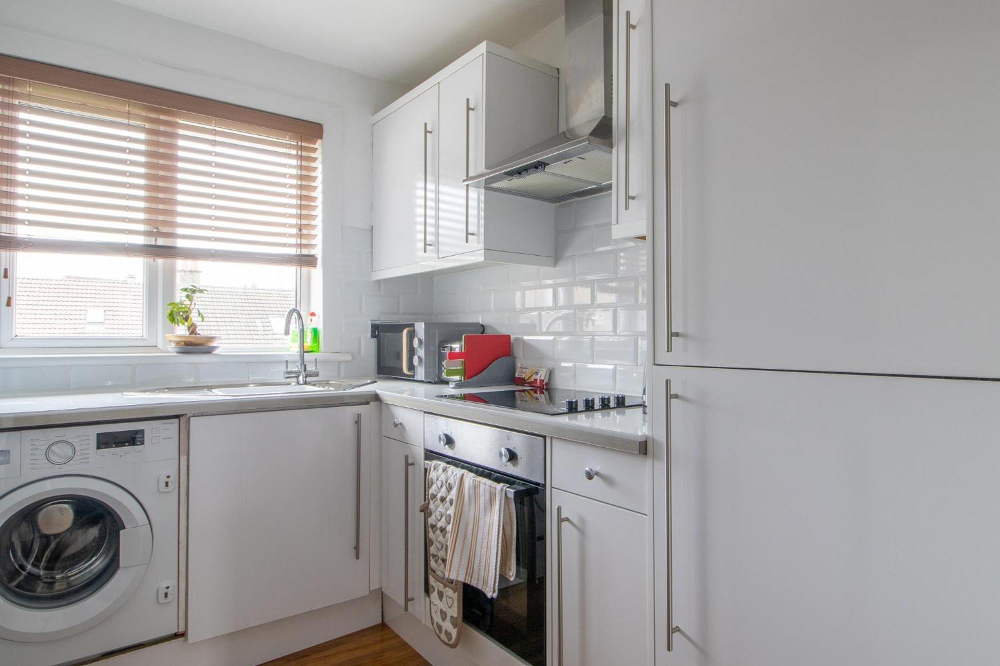 1 Bed Apartment Central Hamilton Free Wifi With Great Transport Links To Glasgow Buitenkant foto